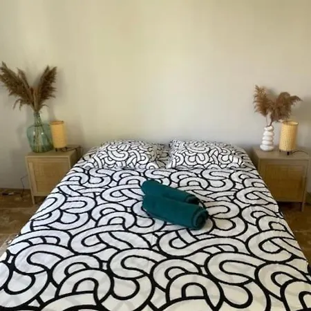 度假居 Maison Splendide Avec Piscine 里贝拉克